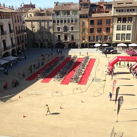 Vicus 1 Con Vistas A La Plaza Mayor De Vic