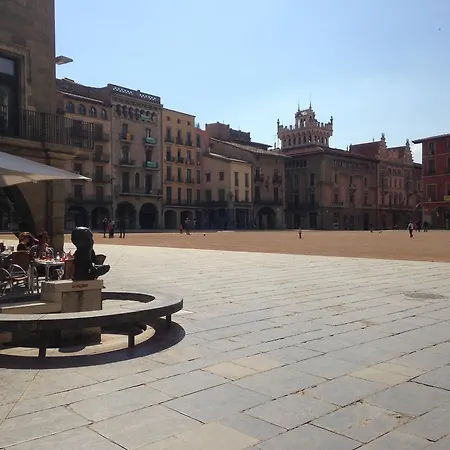 Vicus 1 Con Vistas A La Plaza Mayor De * Vic